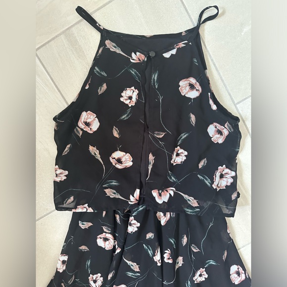 Black sundress - Picture 2 of 4